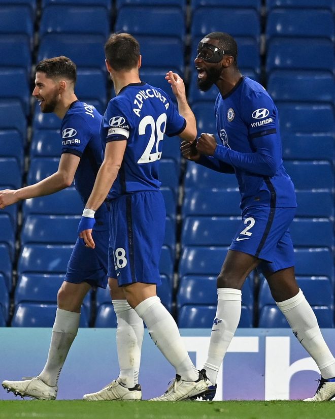 纽卡vs曼城全场数据：控球率32-68，射门8-13