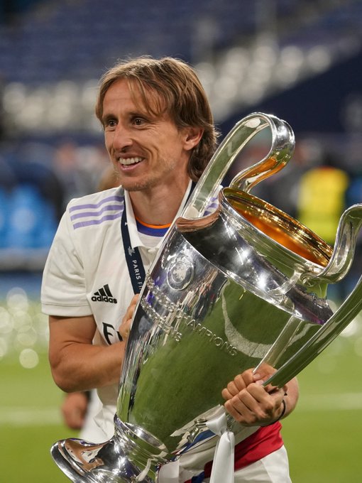 [德甲]换帅不奏效 “大黄蜂”爆冷