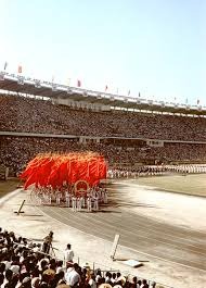 体育博彩爆冷心理：为何人们天生偏爱小概率事件？（为何总爱押冷门？体育博彩中的小概率偏好心理）